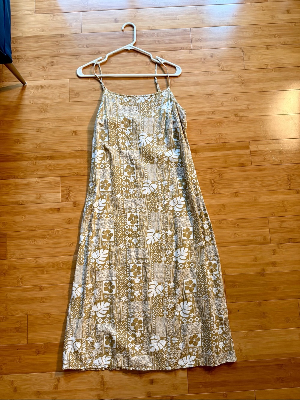 Billabong Maxi Dress Tropical Floral Print